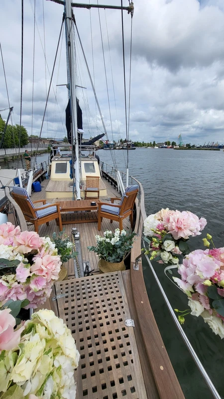 На парусной яхте — по водам Калининграда