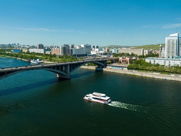 Дзен на Енисее — водная прогулка на электрокатамаране (по выходным)