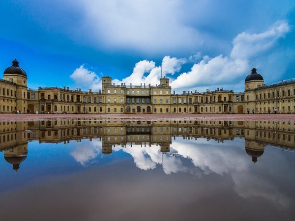 В таинственную Гатчину на автомобиле