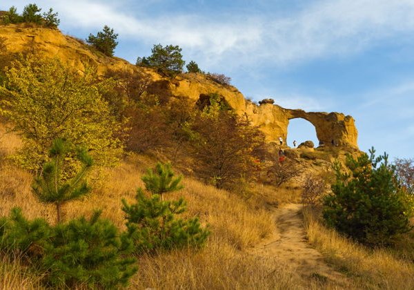 Гора Кольцо и Медовые водопады — Кисловодск с высоты птичьего полета - фото 1