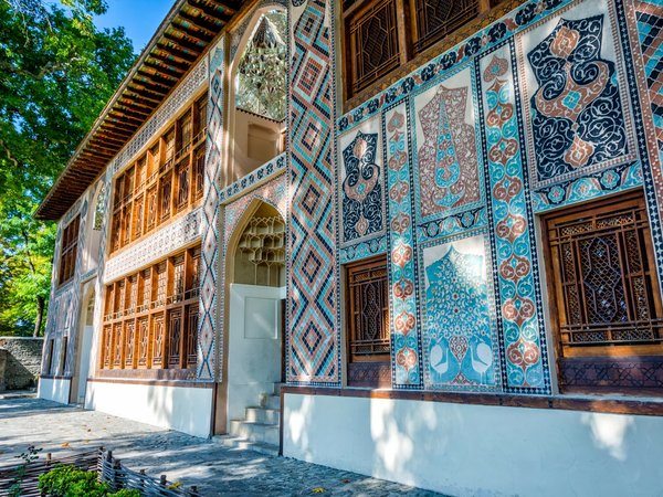 Двухдневная поездка в Шеки: история, природа и культура Азербайджана - фото 2