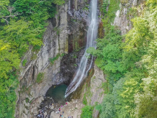 Горная Аджария: крепости, водопады и винные традиции - фото 2