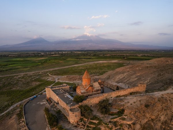 Из Еревана — к Хору Вирап, Гарни, Гегарду и Симфонии камней - фото 4