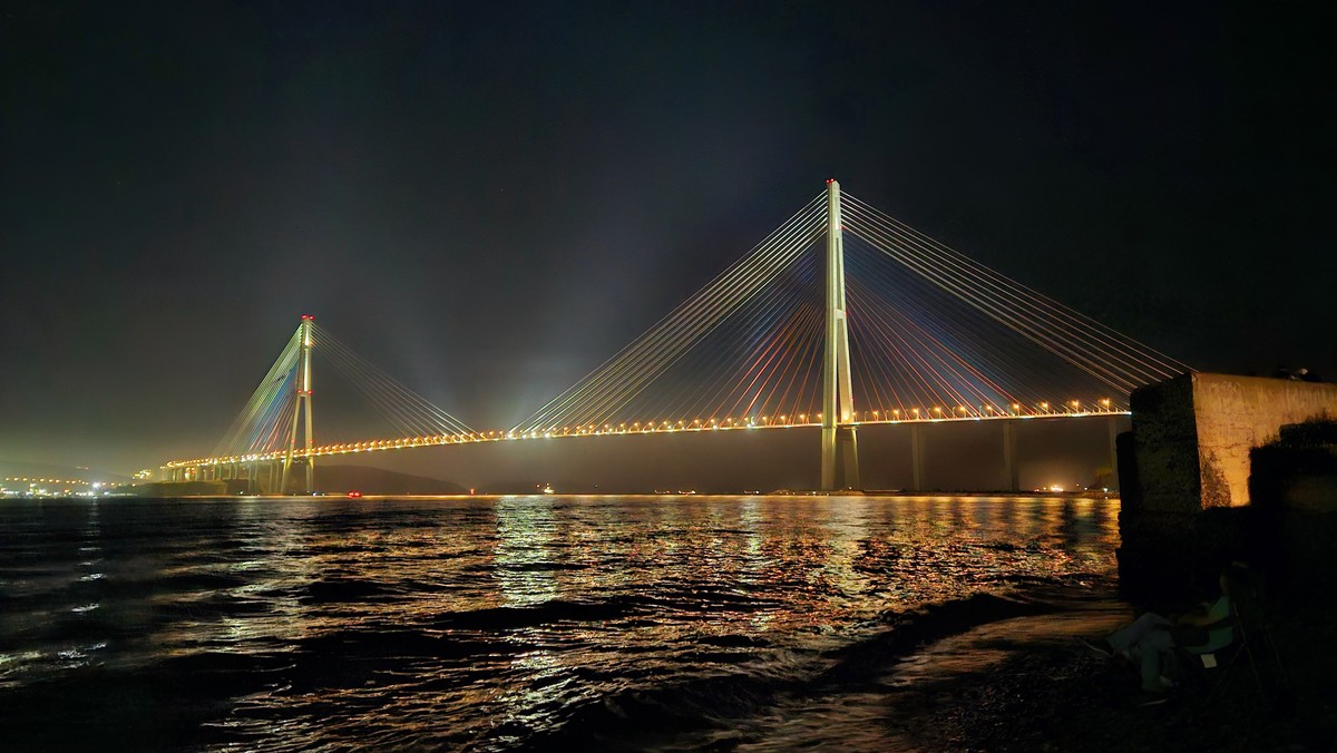 Романтика ночного города — по Владивостоку на машине - фото 2