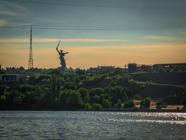 По Волге — на спортивном катере: обзорная экскурсия - фото 2