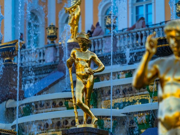 Петергоф на весь день: фонтаны и два дворца (билеты включены) - фото 3