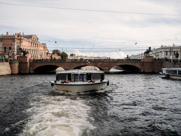 Сердце Петербурга — прогулка по каналам