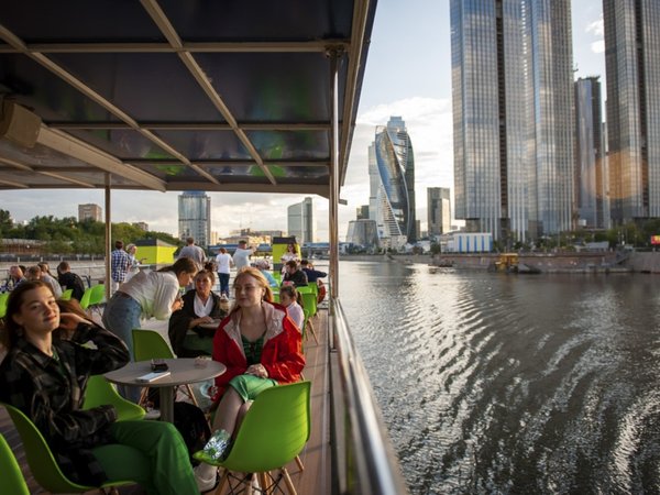Московская гранд-прогулка с музыкальной программой и ужином