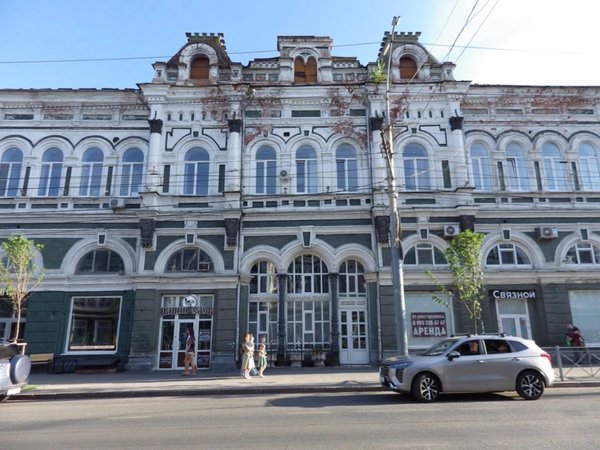 По центру Саратова с историком - фото 3