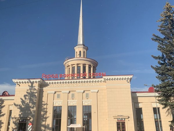 Петрозаводск — от памятника основателю до тайги - фото 4