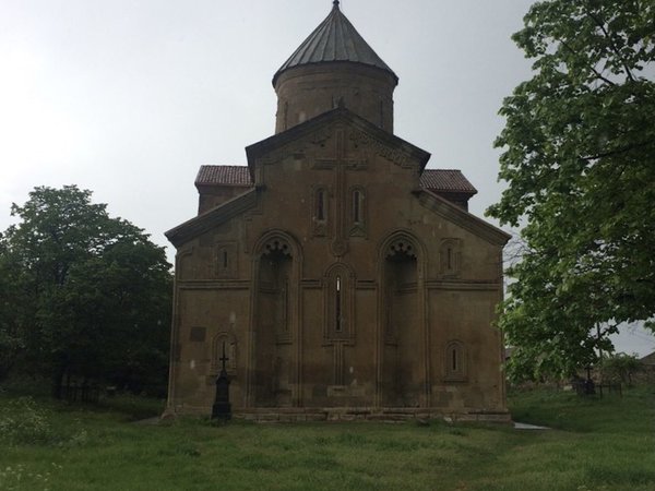 Древние церкви, город в скалах и грузинская кухня - фото 1