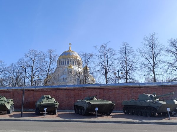Кронштадт + форт «Риф»: групповая экскурсия - фото 1