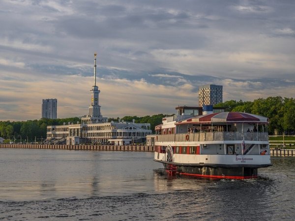 Северный речной вокзал: дворец и порт пяти морей - фото 3