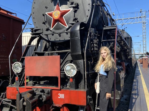 За Екатеринбургом: Романовы, две части света и подводная лодка - фото 2