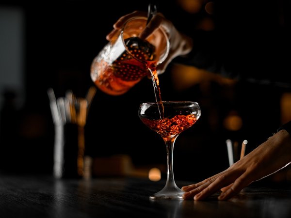 Барная Большая Никитская: история в коктейльной подаче (18+)