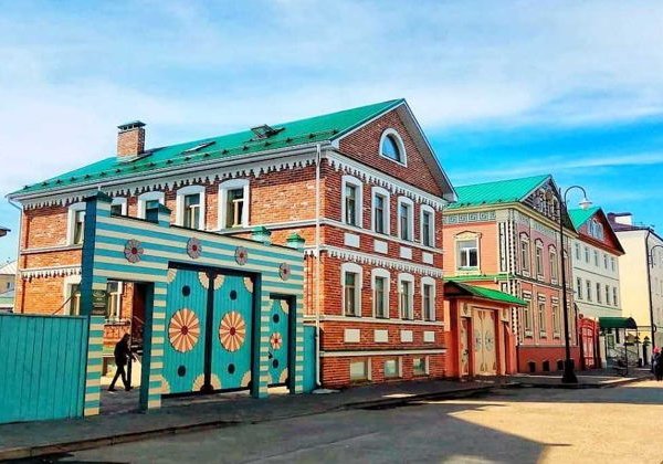 Казань: город меж крестом и полумесяцем - фото 2