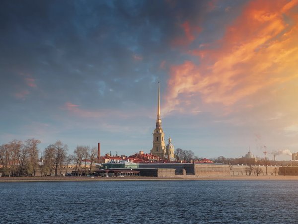 Променад по Петропавловской крепости в мини-группе