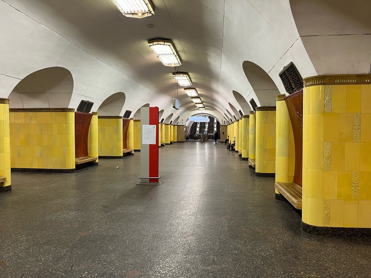 Вокруг света за 80 минут в московском метро