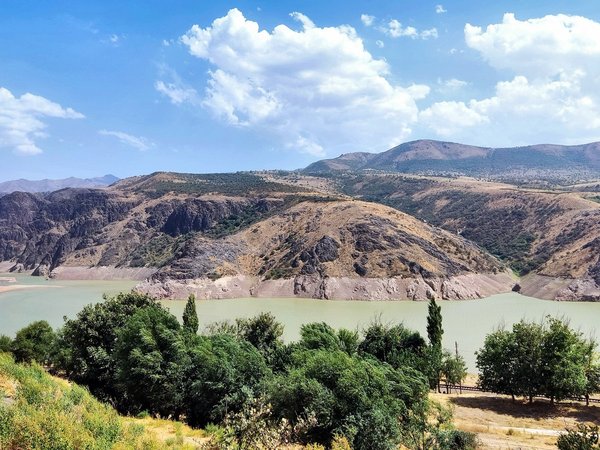 Затерянный город Янгиабад, Ангренское водохранилище и перевал Камчик