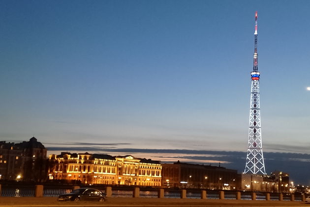 Вечерний Петербург в огнях города на автомобиле -5