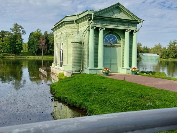 Прогулка по Гатчине: изумительные парки и Старый город - фото 2