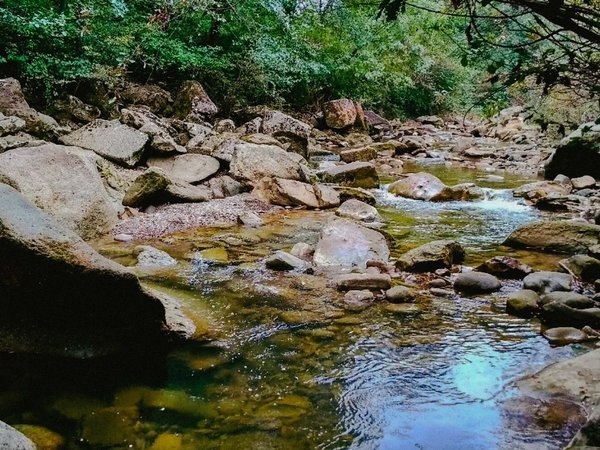 Золотые Планческие скалы, винодельня Собер Баш и беседка желаний - фото 2