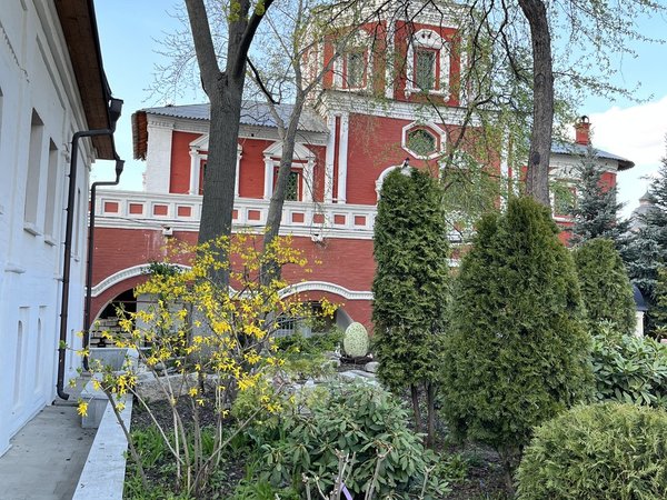 В окрестностях Кремля: Пречистенка и Волхонка (в мини-группе) - фото 1