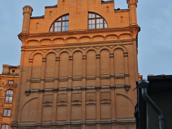 Маленькая Франция в сердце Москвы