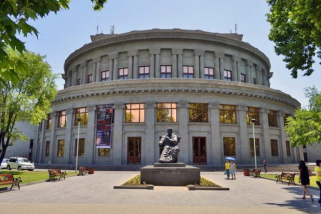 Фото экскурсии - Обзорная экскурсия по Еревану с посещением древнего Эчмиадзина - 8