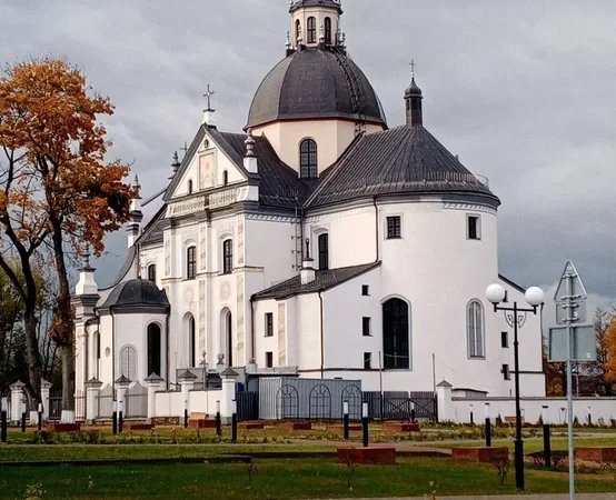 Из Петербурга в Беларусь на выходные: Минск, Мир, Несвиж и Полоцк - фото 1