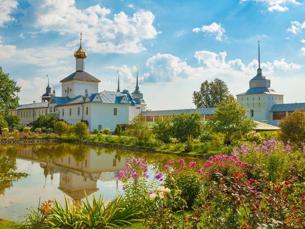 Из Ярославля — в старинный Толгский монастырь