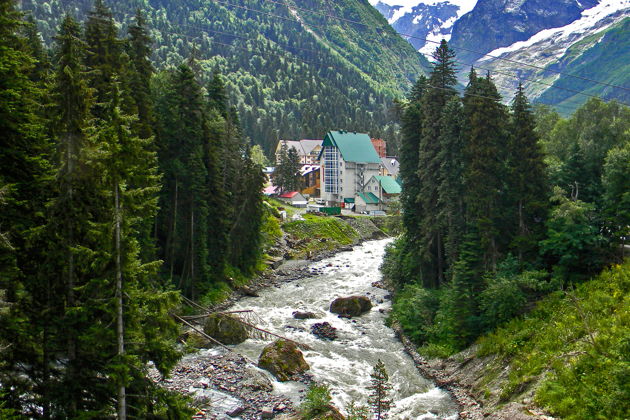 Фото экскурсии - Мини-группа из Пятигорска на Домбай: Гумбаши, озеро Кара-Кель и Мусса-Ачитара - 15