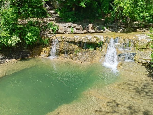 Пшада: долина водопадов и сафари по реке на джипах - фото 1