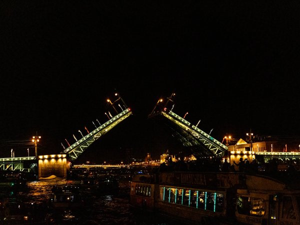 Ночной Петербург — на автобусе и теплоходе - фото 4