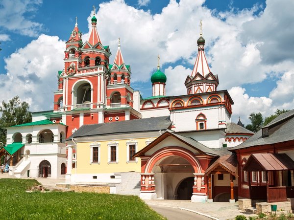 Обители Подмосковья и их судьбы - фото 2