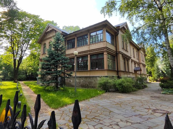 Каменный остров Петербурга