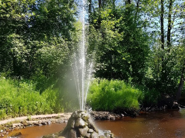 Из Владимира в Судогду: природный фонтан и рыцарский замок - фото 1