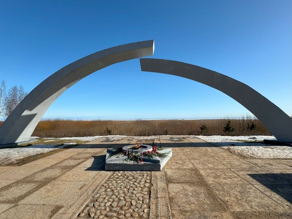 Вспомним дни блокады Ленинграда - фото 1