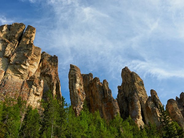 Ленские Столбы — заколдованные исполины Якутии - фото 2