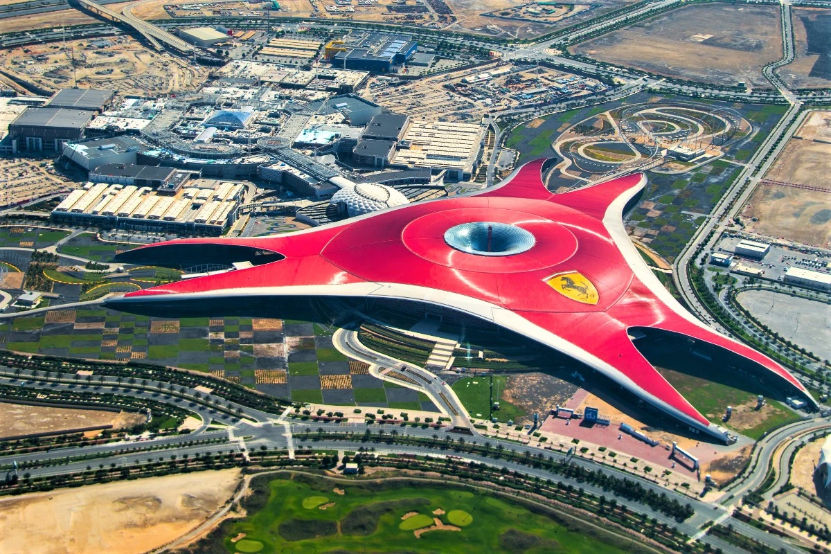 Билеты в парк Ferrari World