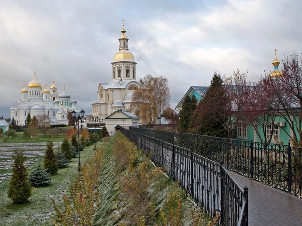Пять чудотворных источников Дивеева с деликатным проводником - фото 2