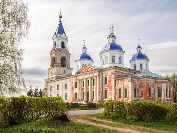 Неочевидный Кашин: прогулка по необычному городу