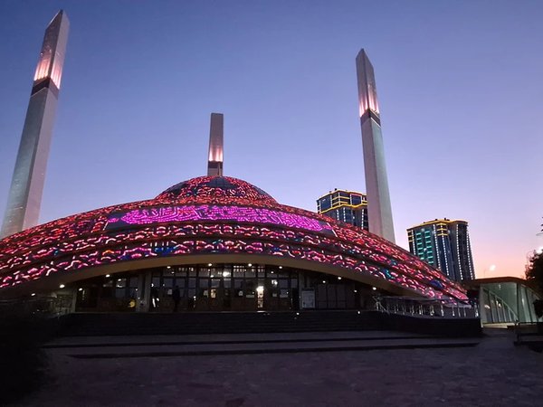 Ослепительные огни Чечни - фото 4