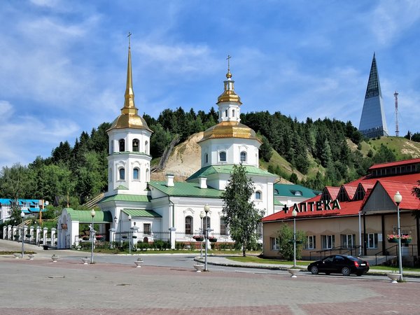 Добро пожаловать в Ханты-Мансийск (на вашем автомобиле) - фото 1
