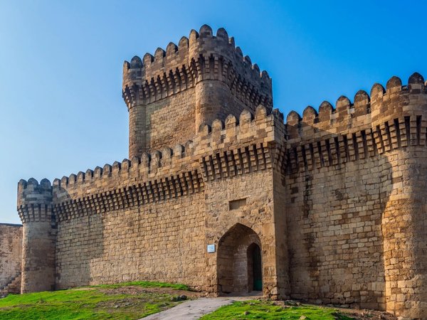 Бакинский Санторини, крепость Рамана, гора Янардаг и храм огня - фото 3