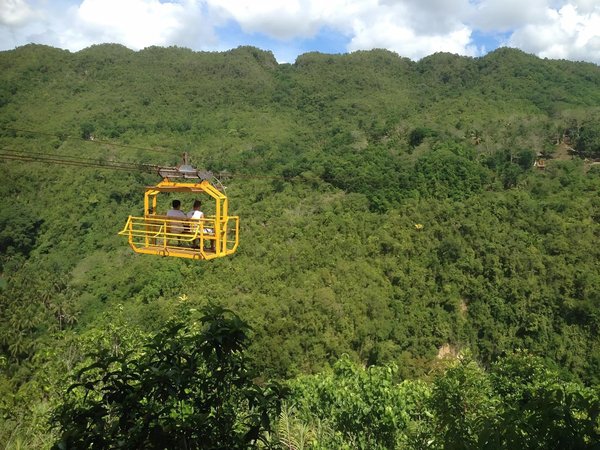 Бохол: день приключений в парке Danao Adventure
