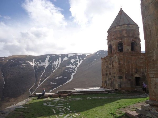 Поездка одного дня: Мцхета, Казбеги, Ананури - фото 2