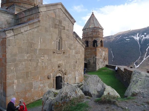 Поездка одного дня: Мцхета, Казбеги, Ананури - фото 4
