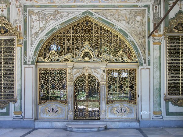Дворец Топкапы: восход и падение Османской империи - фото 1
