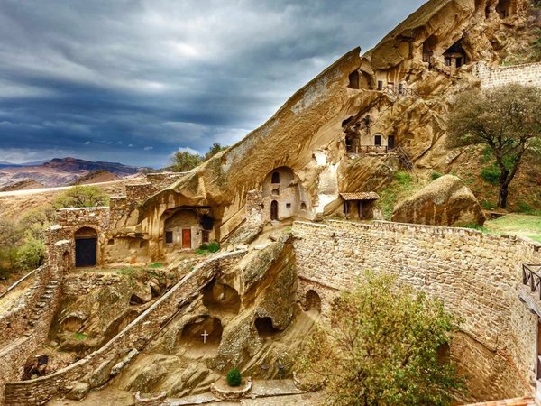 Пещерный монастырь Давид-Гареджи — сердце Кахетии (из Тбилиси)
